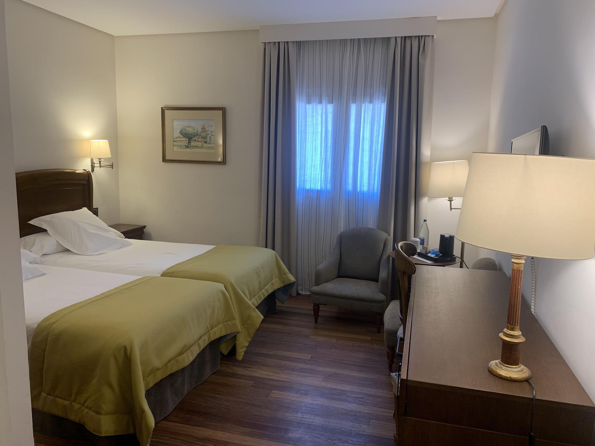 Parador De Las Canadas Del Teide Ла Оротава Екстериор снимка