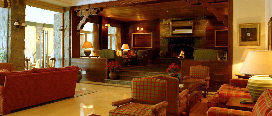 Parador De Las Canadas Del Teide Ла Оротава Екстериор снимка
