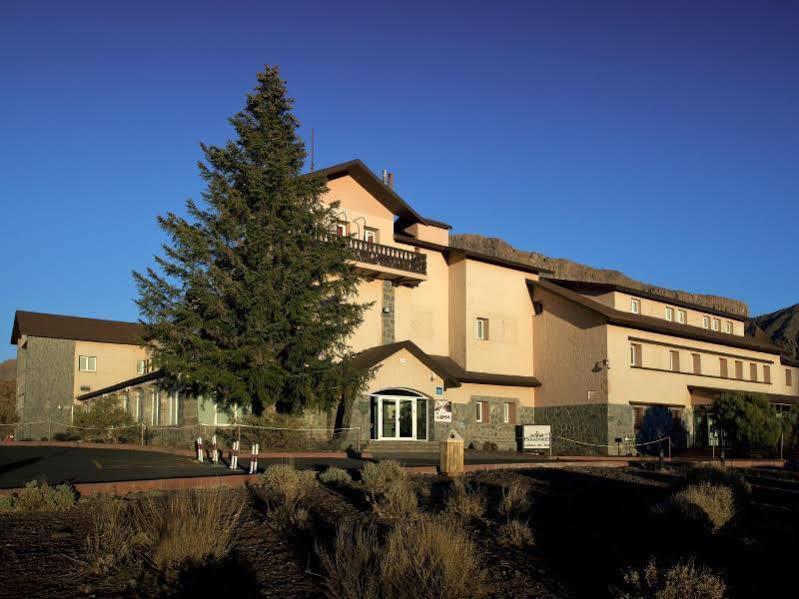 Parador De Las Canadas Del Teide Ла Оротава Екстериор снимка