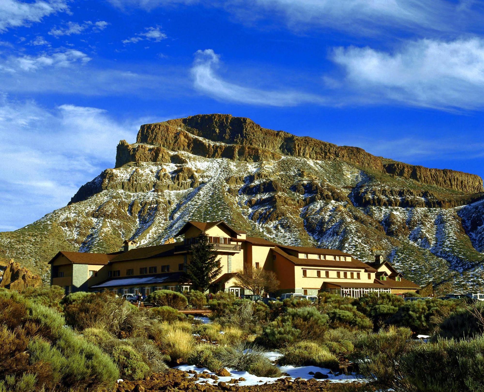 Parador De Las Canadas Del Teide Ла Оротава Екстериор снимка